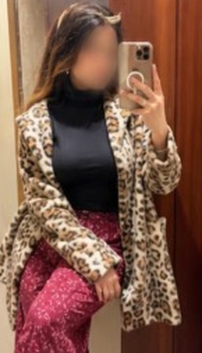 Rakhi Escort